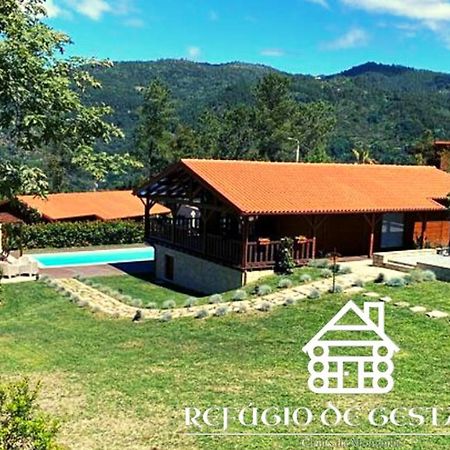 维埃拉·多米尼奥Refugio De Gestacas别墅 外观 照片